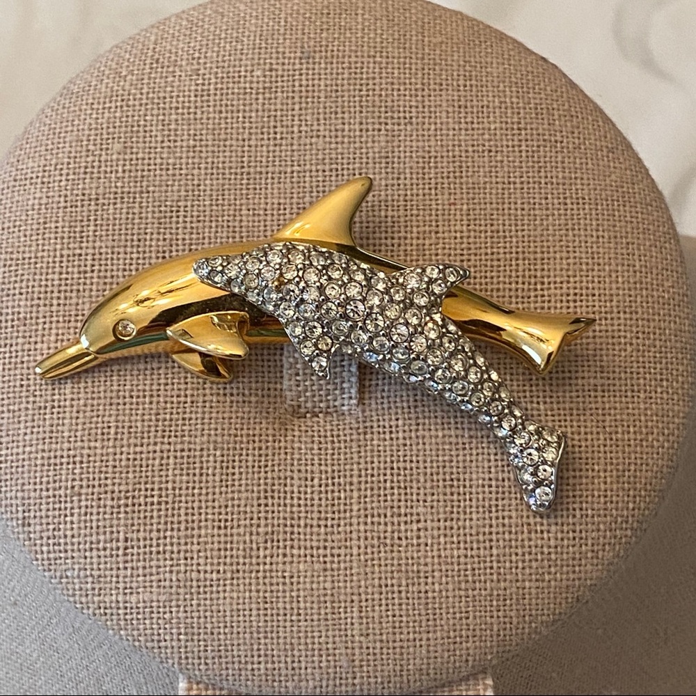 Swarovski Dolphin Pin